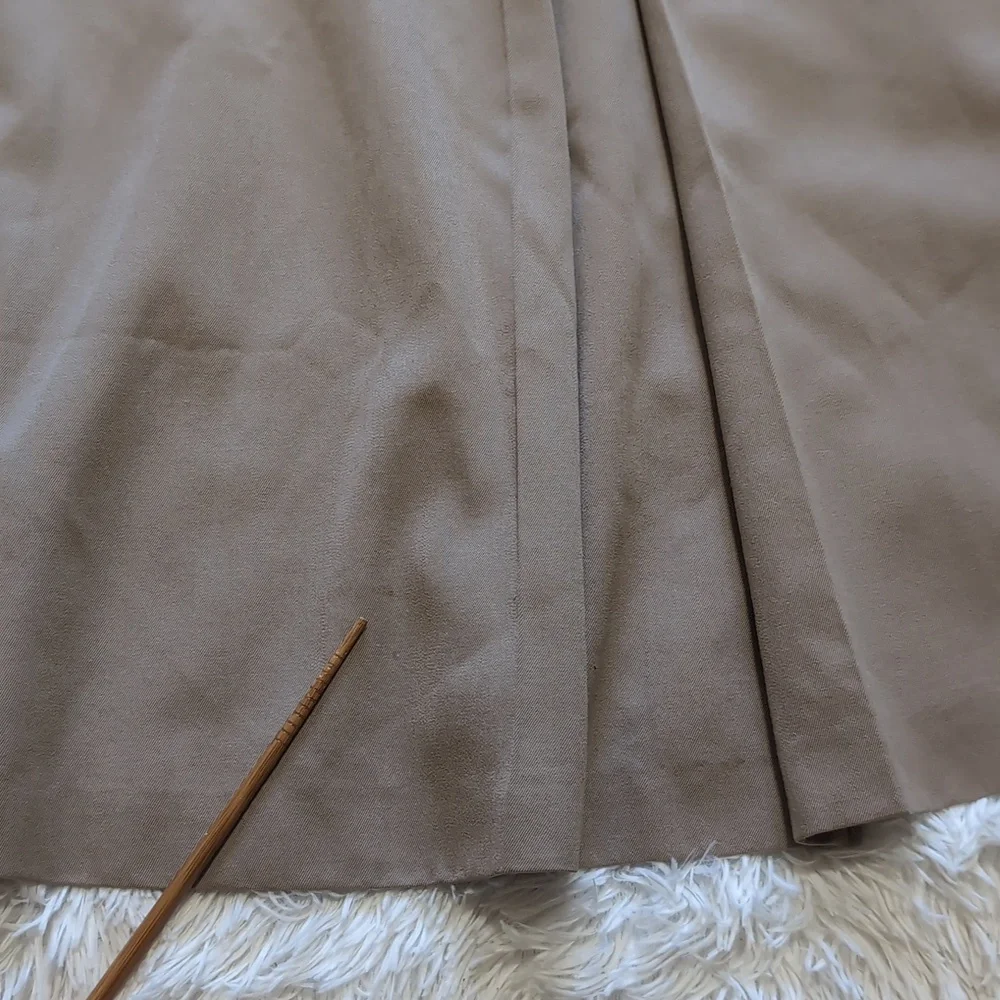 90s Vintage Ralph Lauren 100% Wool Inverted Pleat Pocket Midi Skirt - Picture 3 of 10